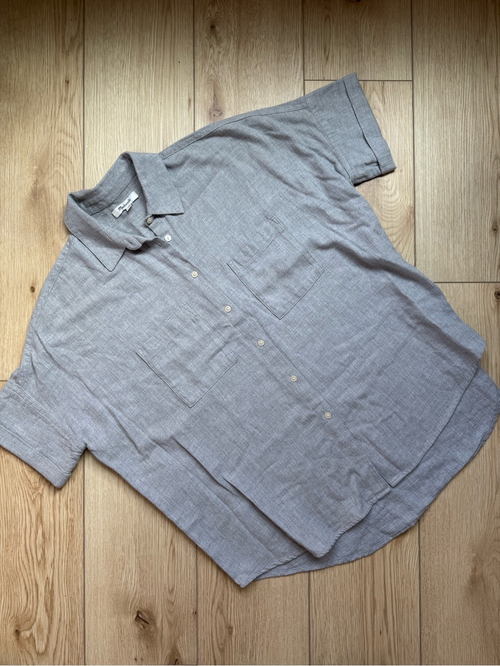 madewell oversized grey button down shirt size small